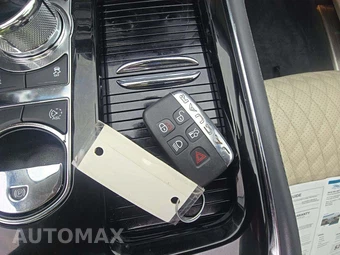 2018 Jaguar XJL Portfolio - miniatura 5