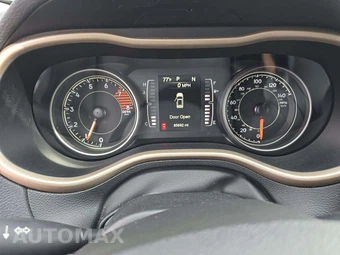 2018 Jeep Cherokee Altitude - miniatura 9