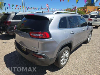 2018 Jeep Cherokee Latitude - miniatura 3