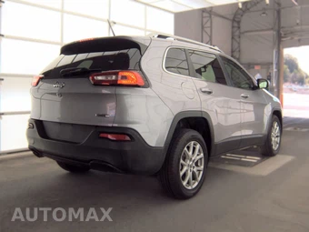 2018 Jeep Cherokee Latitude - miniatura 4