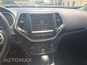 2018 Jeep Cherokee Latitude Plus - miniatura 7