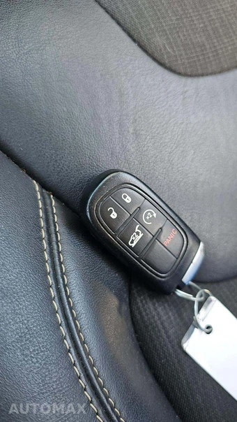 2018 Jeep Cherokee Latitude Plus - miniatura 24