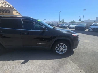 2018 Jeep Cherokee Latitude Plus - miniatura 5