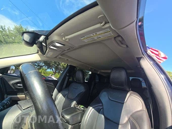 2018 Jeep Cherokee Limited - miniatura 8