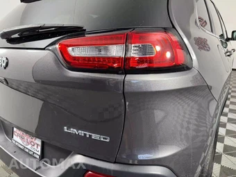 2018 Jeep Cherokee Limited - miniatura 29