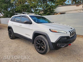 2018 Jeep Cherokee Trailhawk - miniatura 5