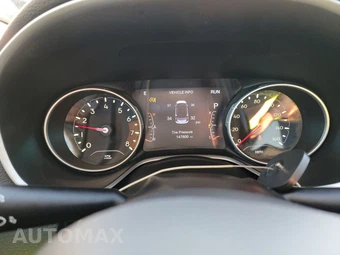 2018 Jeep Compass Latitude – miniatura 12
