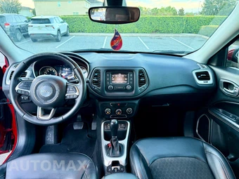 2018 Jeep Compass Latitude - miniatura 10