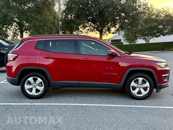 2018 Jeep Compass Latitude - miniatura 5