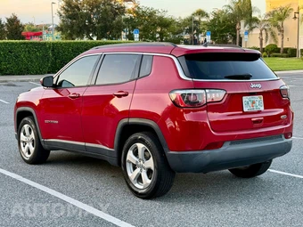 2018 Jeep Compass Latitude - miniatura 8