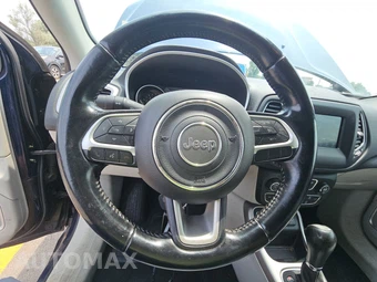 2018 Jeep Compass Latitude - miniatura 10