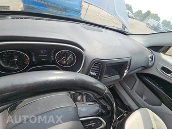 2018 Jeep Compass Latitude - miniatura 11