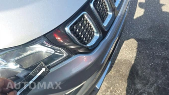 2018 Jeep Compass Latitude – miniatura 28