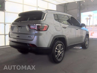 2018 Jeep Compass Latitude – miniatura 4
