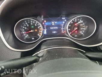 2018 Jeep Compass Latitude – miniatura 12