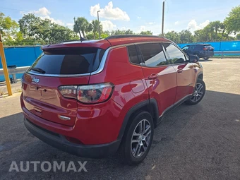 2018 Jeep Compass Latitude – miniatura 4