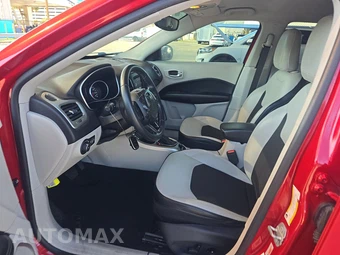 2018 Jeep Compass Latitude – miniatura 7