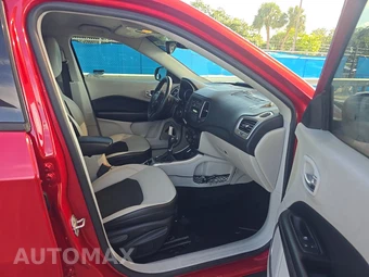 2018 Jeep Compass Latitude – miniatura 8