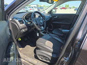 2018 Jeep Compass Latitude – miniatura 7