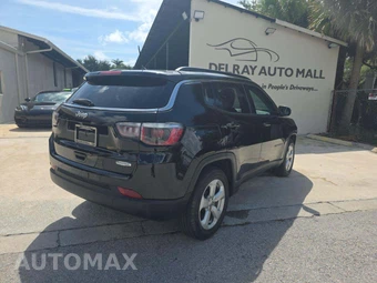 2018 Jeep Compass Latitude - miniatura 3