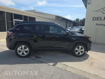 2018 Jeep Compass Latitude - miniatura 4