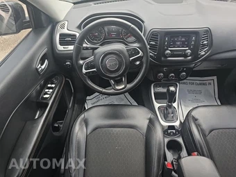 2018 Jeep Compass Latitude – miniatura 8