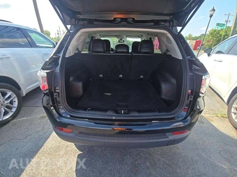2018 Jeep Compass Latitude - miniatura 14