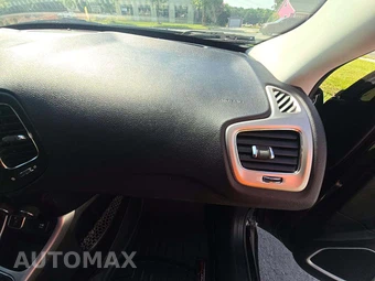 2018 Jeep Compass Latitude - miniatura 19
