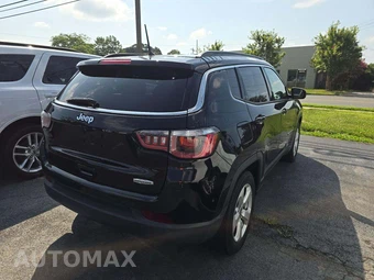 2018 Jeep Compass Latitude - miniatura 3