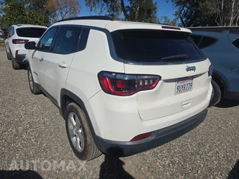 2018 Jeep Compass Latitude – miniatura 6