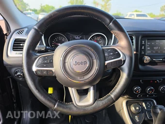 2018 Jeep Compass Latitude – miniatura 10