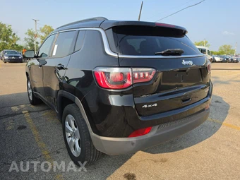 2018 Jeep Compass Latitude – miniatura 6