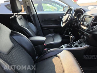 2018 Jeep Compass Latitude – miniatura 8