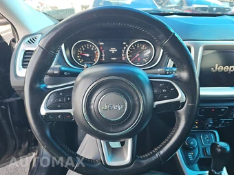 2018 Jeep Compass Latitude – miniatura 10