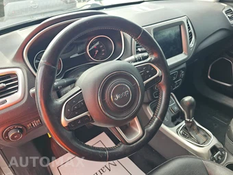 2018 Jeep Compass Latitude – miniatura 10