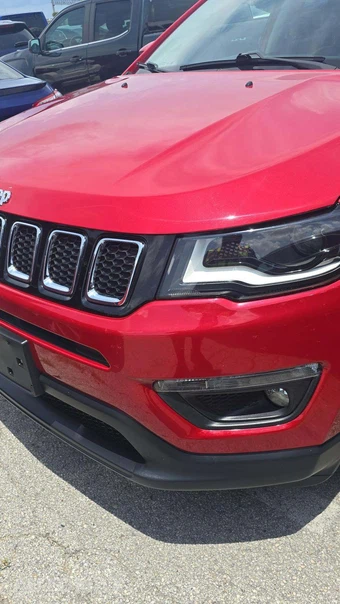 2018 Jeep Compass Latitude - miniatura 21