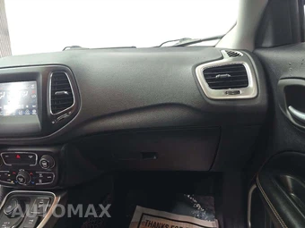 2018 Jeep Compass Latitude - miniatura 16