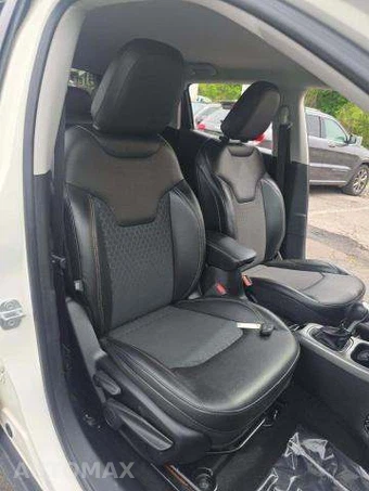 2018 Jeep Compass Latitude - miniatura 18