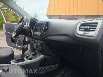 2018 Jeep Compass Latitude - miniatura 19