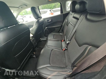 2018 Jeep Compass Latitude – miniatura 13