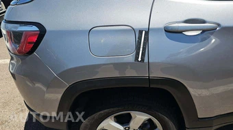 2018 Jeep Compass Latitude - miniatura 21