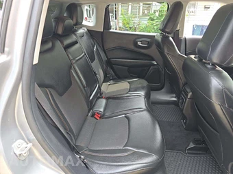 2018 Jeep Compass Latitude – miniatura 16