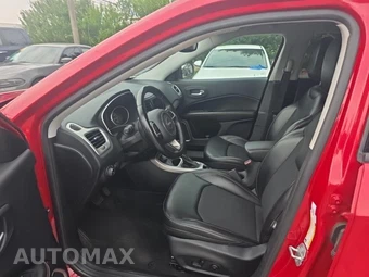 2018 Jeep Compass Latitude – miniatura 13