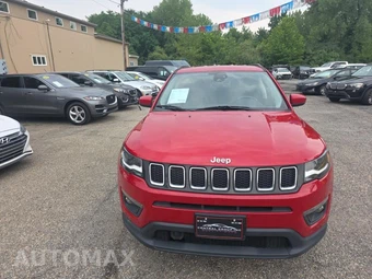 2018 Jeep Compass Latitude – miniatura 2