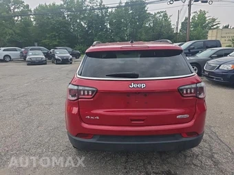 2018 Jeep Compass Latitude – miniatura 5
