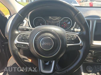 2018 Jeep Compass Latitude – miniatura 10