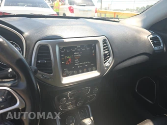 2018 Jeep Compass Latitude – miniatura 11