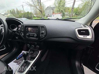2018 Jeep Compass Latitude - miniatura 19
