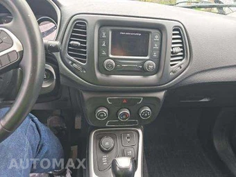 2018 Jeep Compass Latitude - miniatura 24