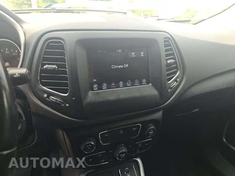 2018 Jeep Compass Latitude - miniatura 10